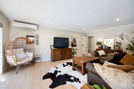 Photo of property in 28 Bouverie Crescent, Flagstaff, Hamilton, 3210