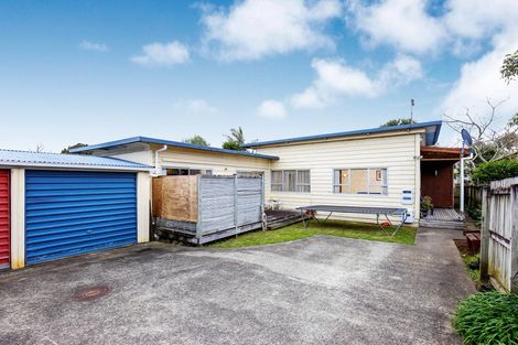 Photo of property in 216 Captain Springs Road, Onehunga, Auckland, 1061