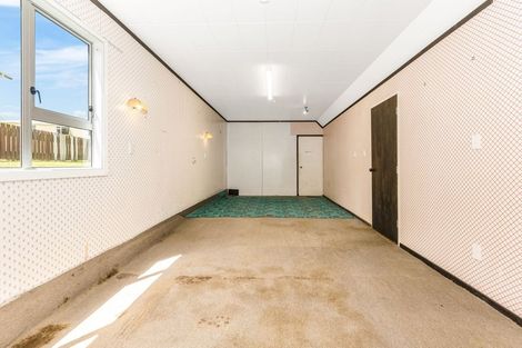 Photo of property in 19 Sombrero View, Ascot Park, Porirua, 5024