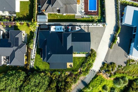 Photo of property in 30 Lakeside Terrace, Omokoroa, 3114