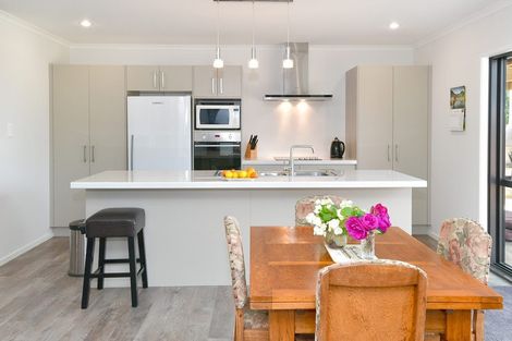 Photo of property in 65c Manuka Grove, Helensville, 0875