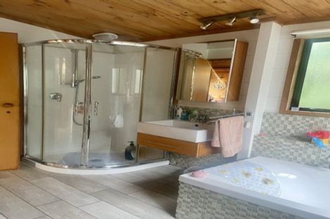 Photo of property in 8 Zealandia Road, Manly, Whangaparaoa, 0930