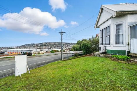 Photo of property in 44 South Road, The Glen, Dunedin, 9011