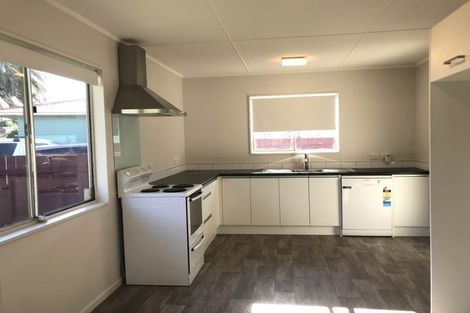 Photo of property in 40 Hamstead Street, Wainuiomata, Lower Hutt, 5014