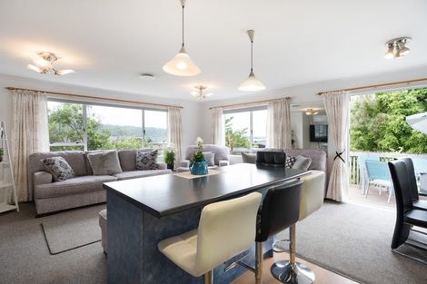 Photo of property in 7 Spruce Grove, Ranui, Porirua, 5024