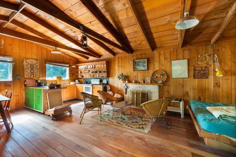 Photo of property in 44 Hawai Street, Two Mile Bay, Taupo, 3330