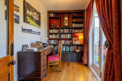 Photo of property in 55 Shelbourne Street, Nelson, 7010