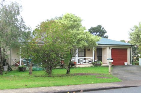 Photo of property in 10 Rosario Crescent, Red Beach, 0932