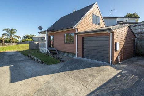 Photo of property in 19 Osprey Drive, Welcome Bay, Tauranga, 3112