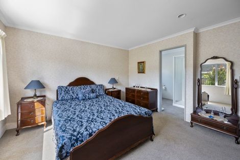 Photo of property in 7a Golding Road, Taradale, Napier, 4112