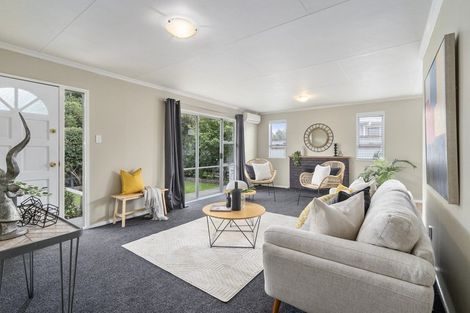 Photo of property in 73 Makino Road, Feilding, 4702