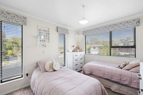 Photo of property in 17 Pukekohatu Street, Waitara, 4320