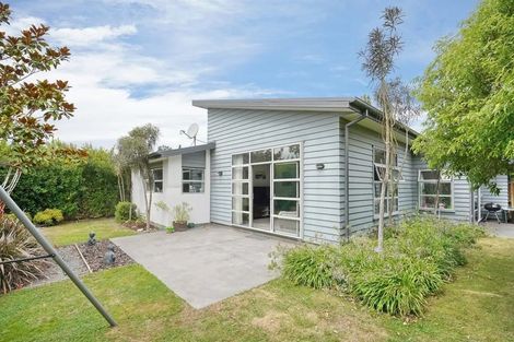 Photo of property in 82 Hakatere Road, Pegasus, 7612