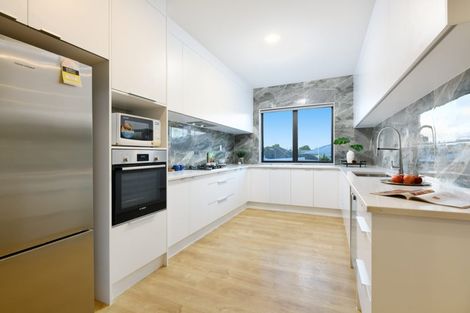 Photo of property in 5 Nephrite Lane, Henderson, Auckland, 0610