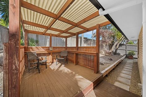 Photo of property in 11 Cognac Place, Henderson, Auckland, 0612