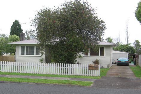 Photo of property in 140 Ennis Avenue, Pakuranga Heights, Auckland, 2010