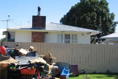 Photo of property in 61a Cobham Crescent, Kelston, Auckland, 0602