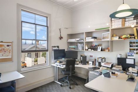 Photo of property in 58 Calliope Road, Stanley Point, Auckland, 0624