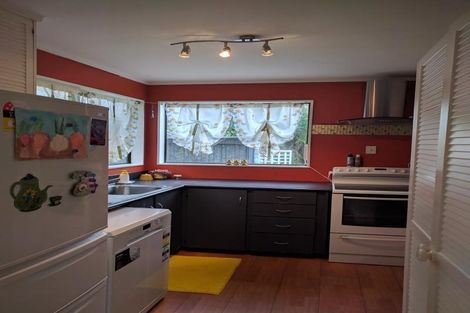 Photo of property in 42 Truscott Avenue, Johnsonville, Wellington, 6037