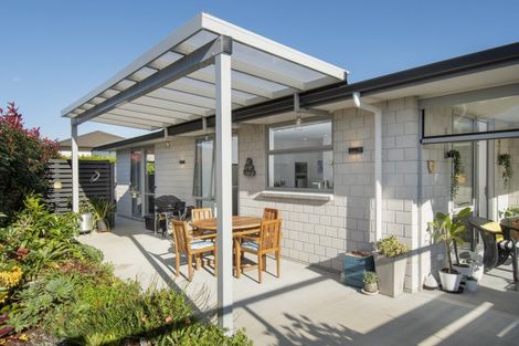 Photo of property in 9a Tui Glen, Omokoroa, 3114