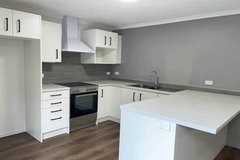 Photo of property in 4b Roose Avenue, Pukekohe, 2120