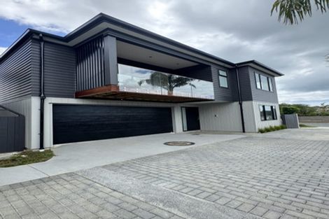 Photo of property in 13a Rock Isle Road, Torbay, Auckland, 0630