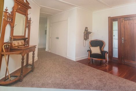 Photo of property in 11 Homestead Lane, Fitzherbert, Palmerston North, 4471
