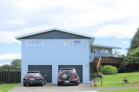 Photo of property in 95 Tamatea Road, Taupo, 3330