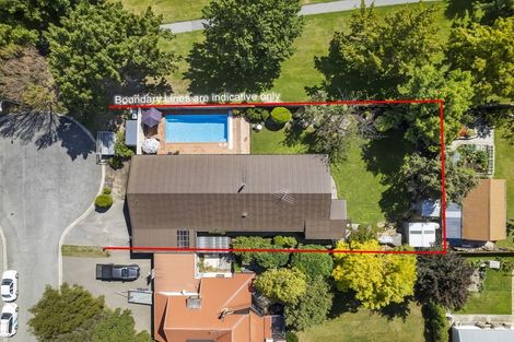 Photo of property in 2 Coleraine Street, Cromwell, 9310