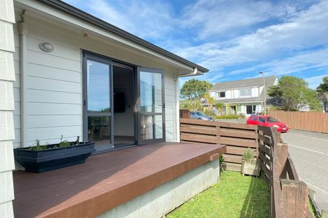 Photo of property in 47a Percy Dyett Drive, Karori, Wellington, 6012