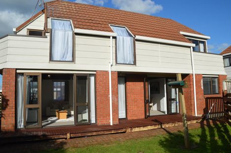 Photo of property in 2/6 Alexander Avenue, Papatoetoe, Auckland, 2025