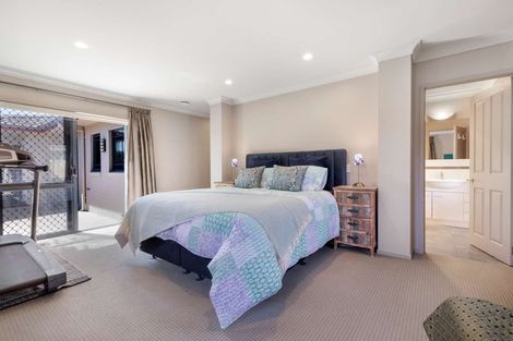 Photo of property in 36 Gibson Place, Papamoa Beach, Papamoa, 3118