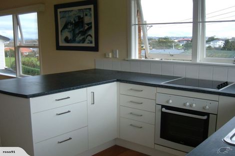 Photo of property in 1/32 Wicklow Road, Narrow Neck, Auckland, 0622