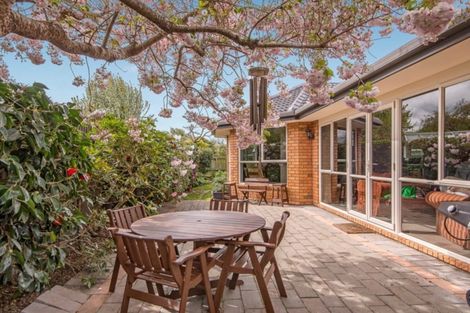 Photo of property in 28 Bentley Street, Russley, Christchurch, 8042