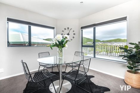 Photo of property in 5 Nether Green Crescent, Johnsonville, Wellington, 6037