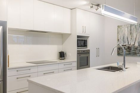 Photo of property in 74 Panorama Heights, Orewa, 0931