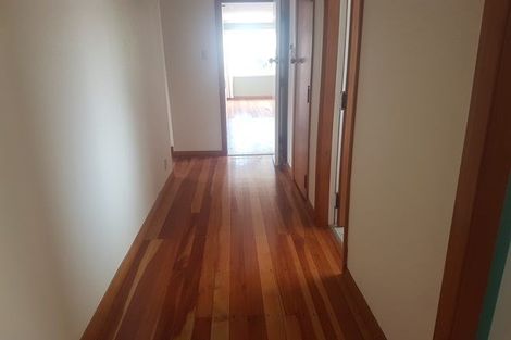 Photo of property in 2 Luton Street, Hokowhitu, Palmerston North, 4410