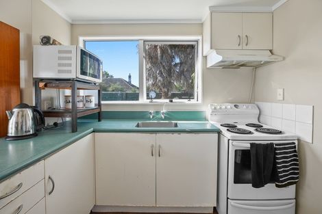 Photo of property in 30b Yeats Crescent, Fairfield, Hamilton, 3214