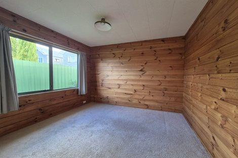 Photo of property in 29a-c Point England Road, Point England, Auckland, 1072