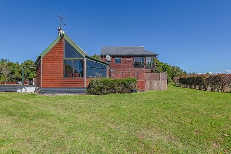 Photo of property in 24 Halls Road, Pahiatua, 4910