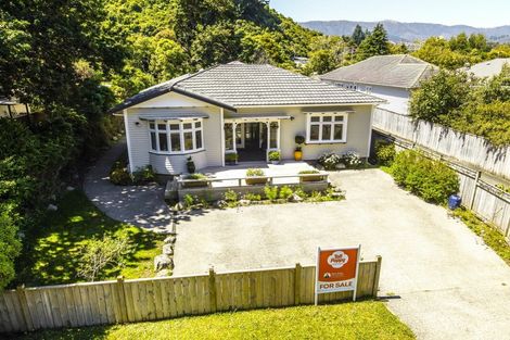 Photo of property in 25 Black Beech Street, Birchville, Upper Hutt, 5018