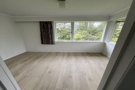 Photo of property in 1/195 Godley Road, Titirangi, Auckland, 0604