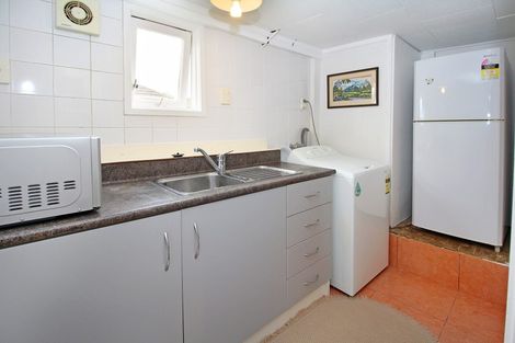 Photo of property in 37 Larne Avenue, Pakuranga Heights, Auckland, 2010