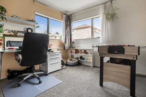 Photo of property in 30 Amherst Place, Albany, Auckland, 0632