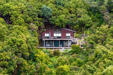 Photo of property in 8a Schoolhouse Bay Road, Kawau Island, 0920