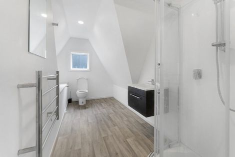 Photo of property in 40 Avalon Crescent, Fernhill, Queenstown, 9300