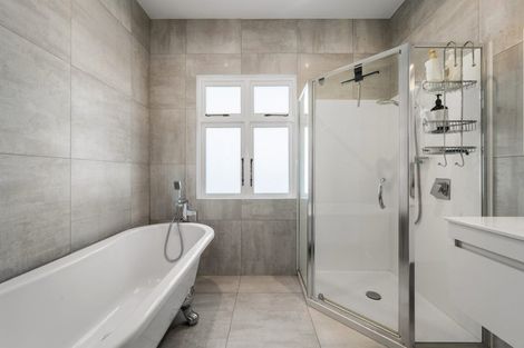 Photo of property in 2 Katherine Avenue, Thorndon, Wellington, 6011