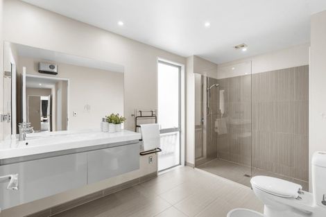 Photo of property in 2 Kinrara Place, Halswell, Christchurch, 8025