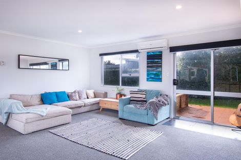 Photo of property in 2b Palm Grove, Waihi Beach, 3611