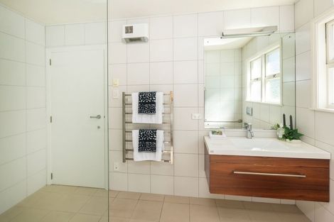 Photo of property in 113 Totara Street, Riccarton, Christchurch, 8041